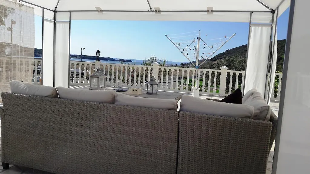 Apartment Vesna Supetarska Draga Croatia